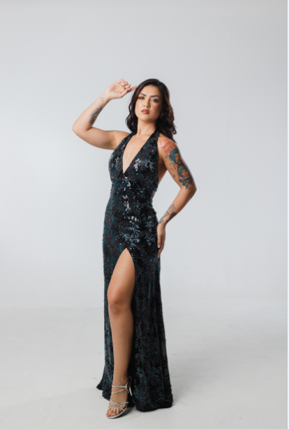 Vestido Azul Marinho e Preto Bordado