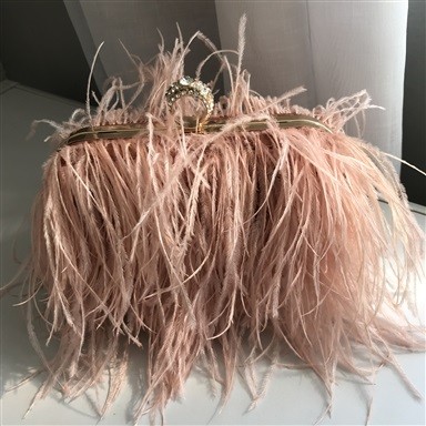 Clutch Plumas Rosa