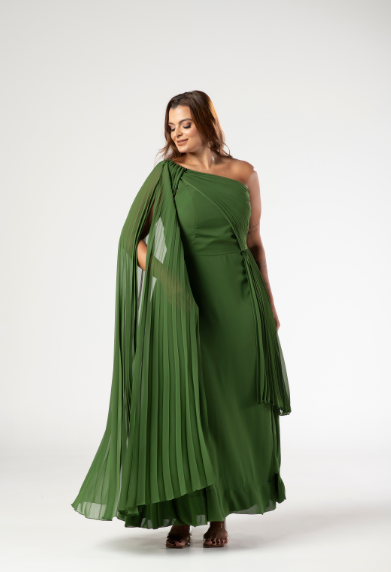 Vestido Verde Oliva Ombro Único Capa Plissado