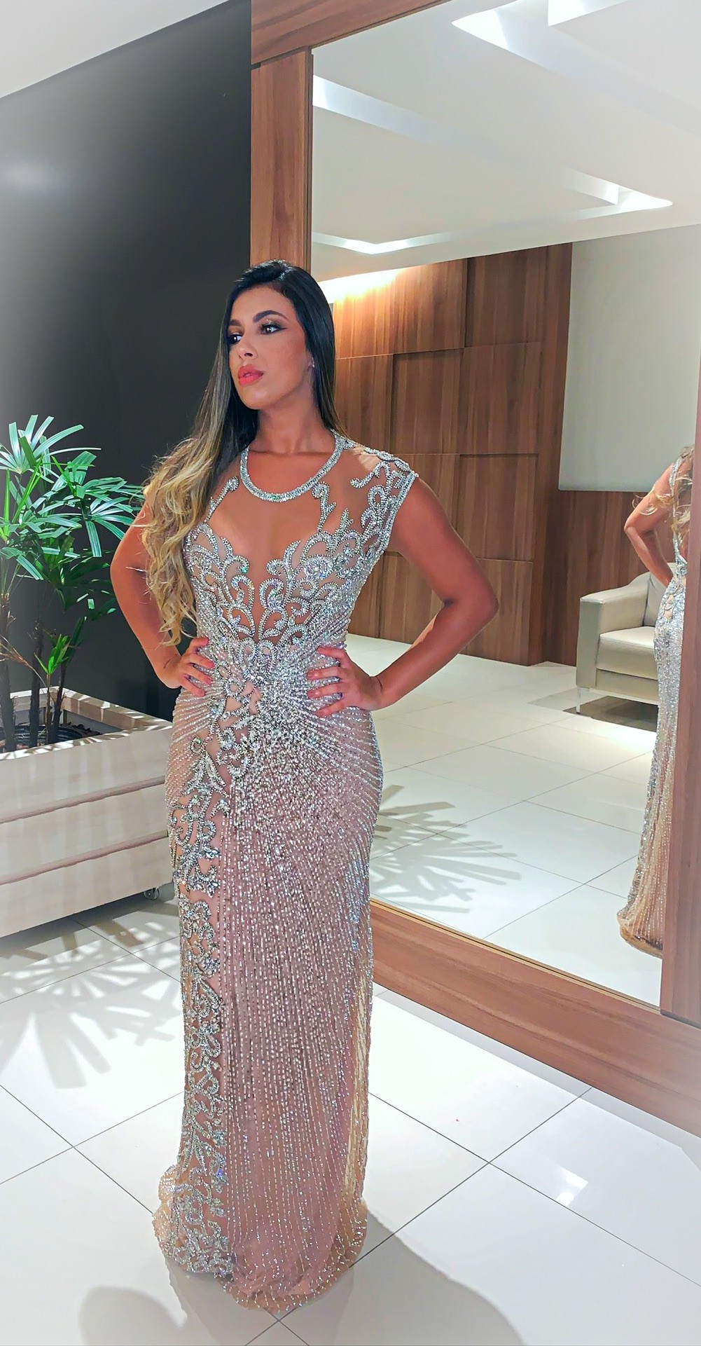 Vestido Premium - Prata Decote Costas