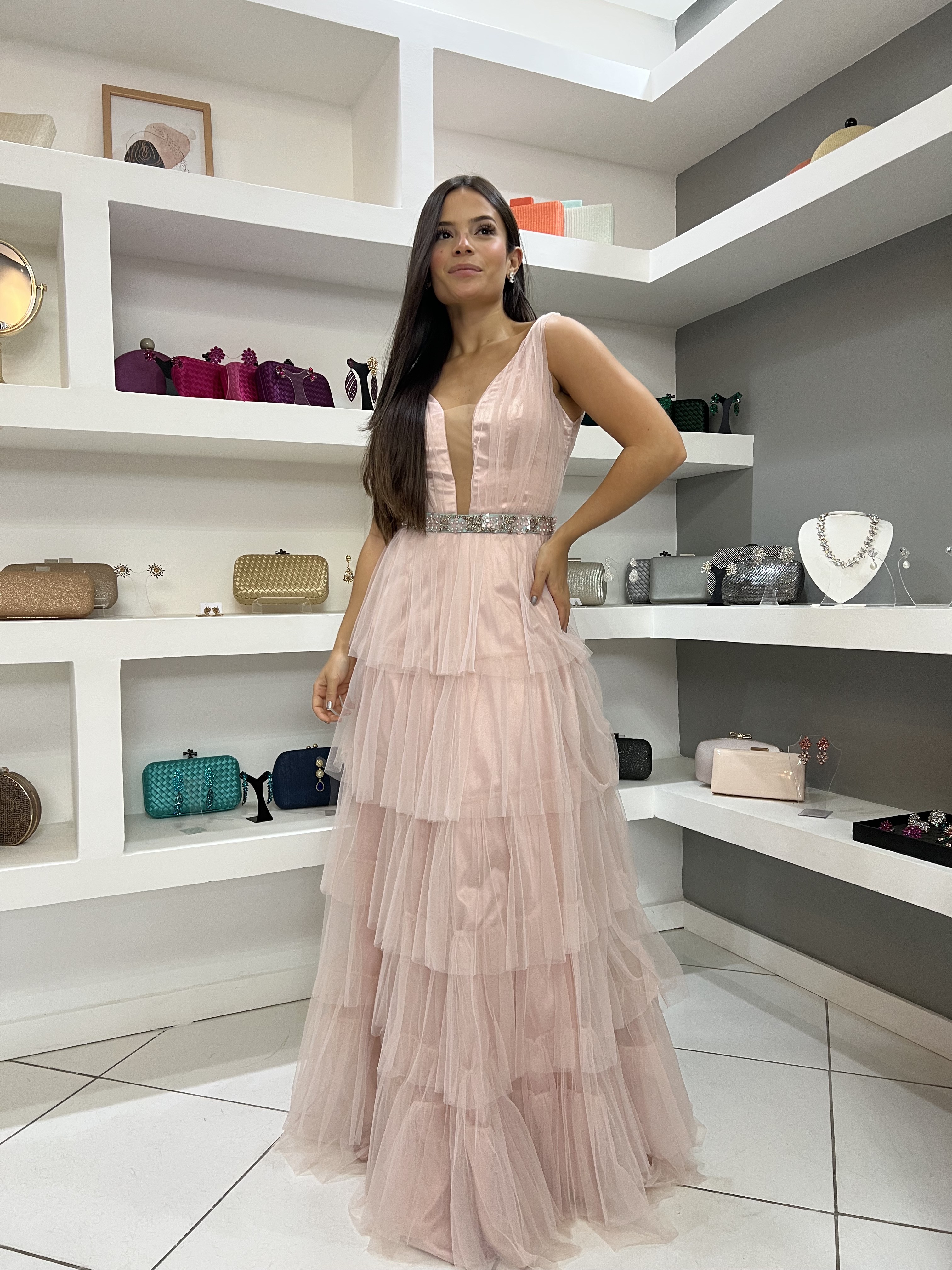 Vestido Tule Rosê em Camadas com Cinto