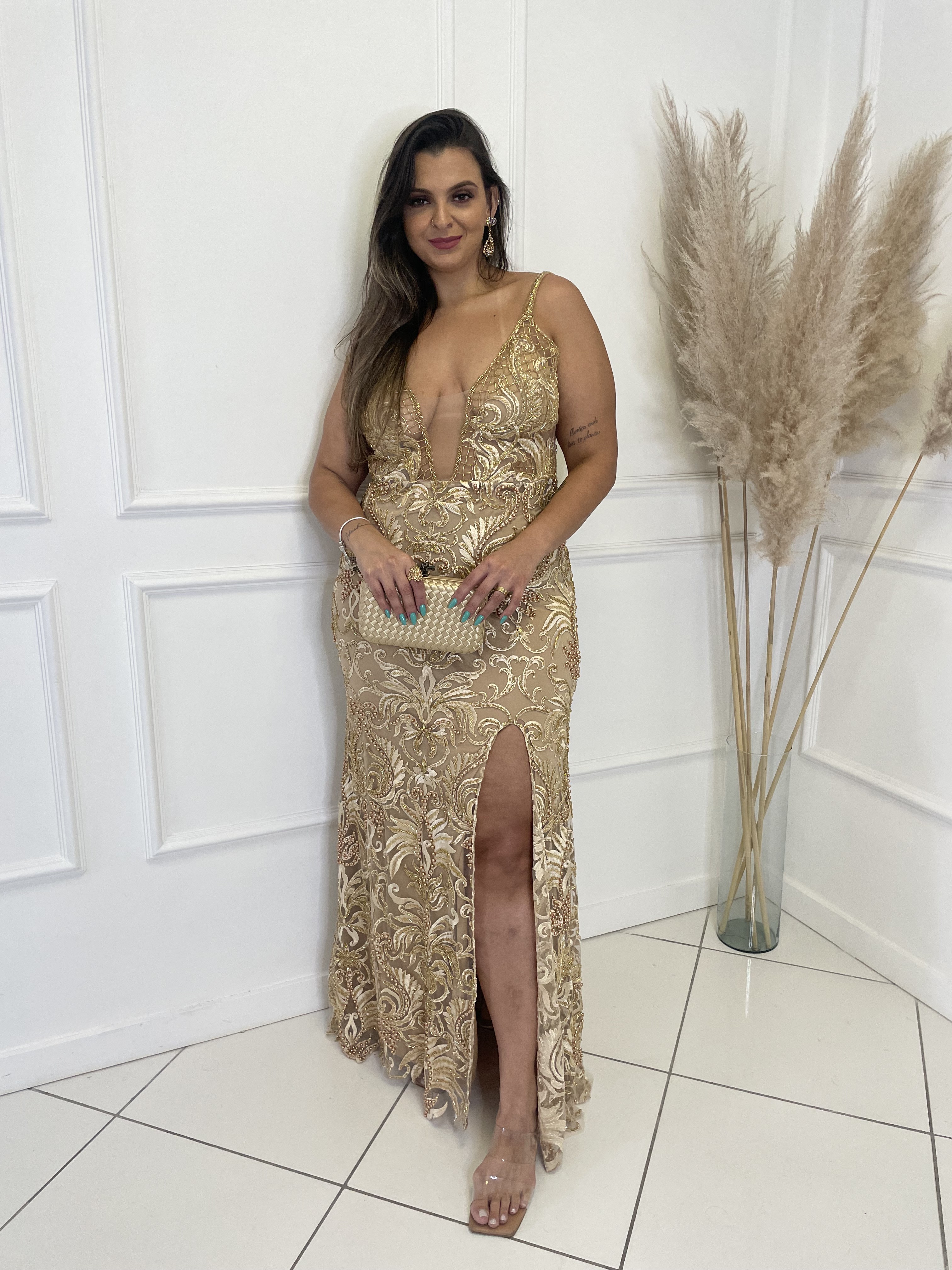 Vestido Dourado Tule com Renda Bordada