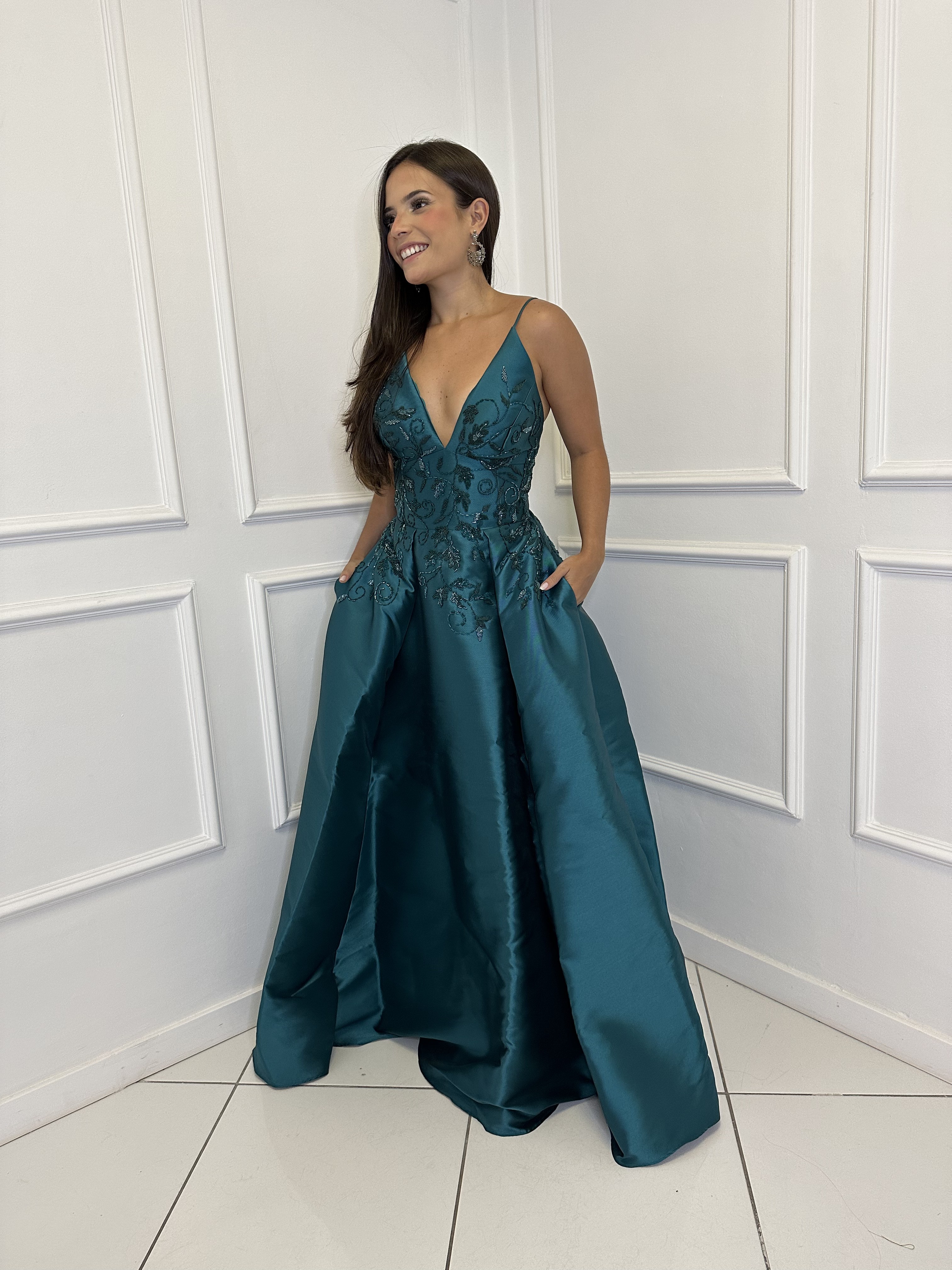 Vestido Verde Bordado Saia Princesa