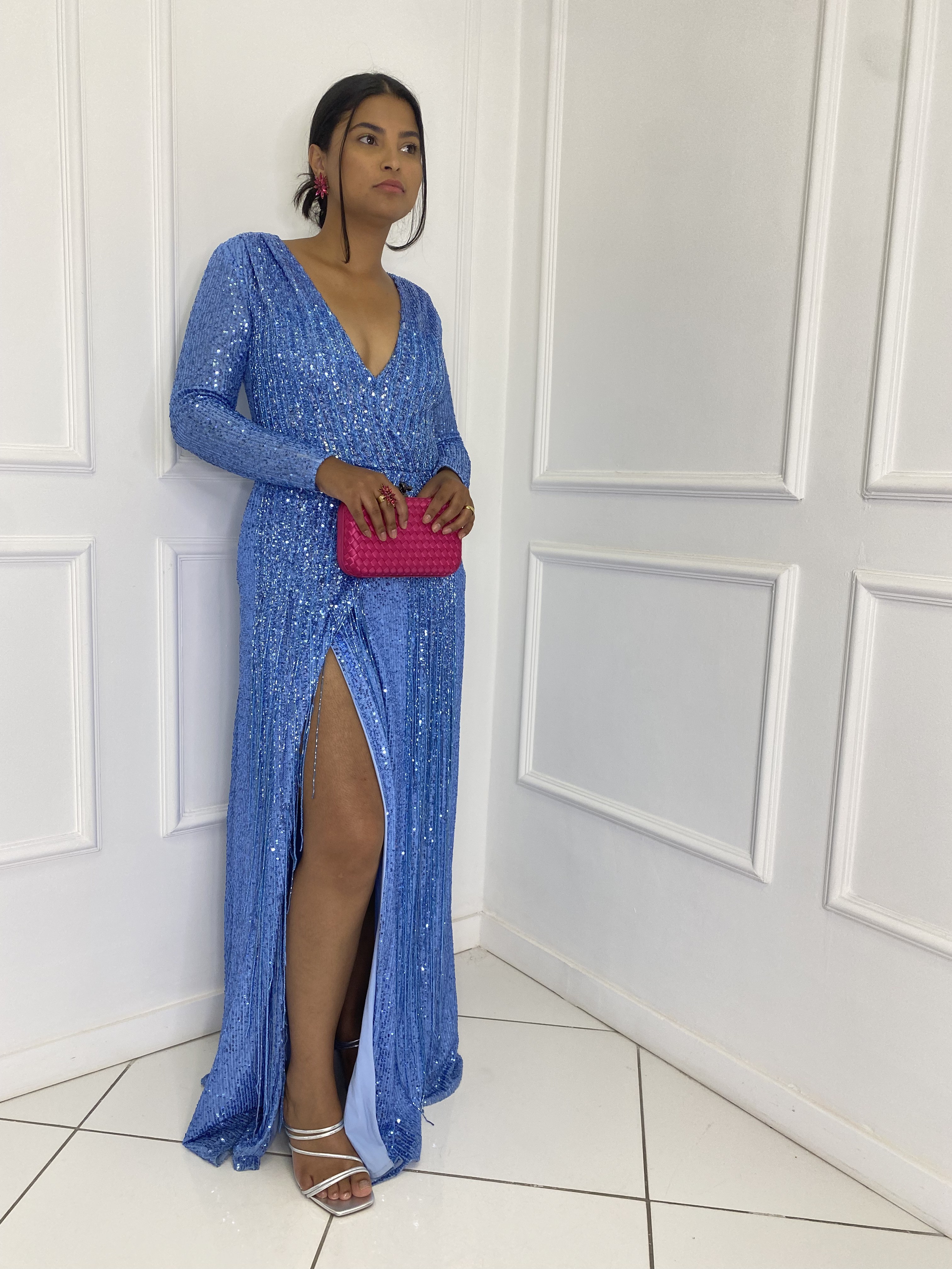 Vestido Azul Manga Longa Paetê Franjas