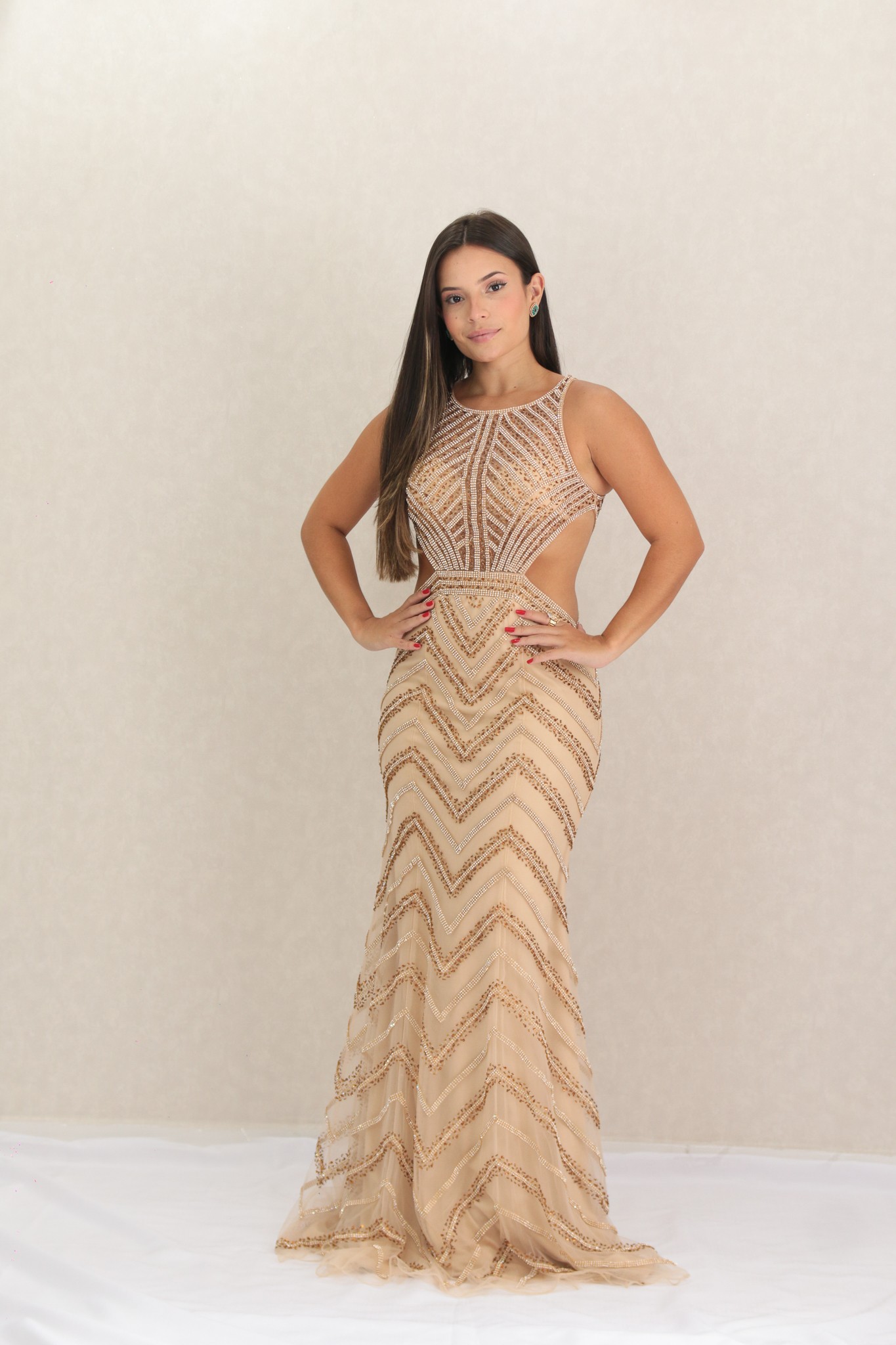 Vestido Nude & Dourado Bordado Vazado