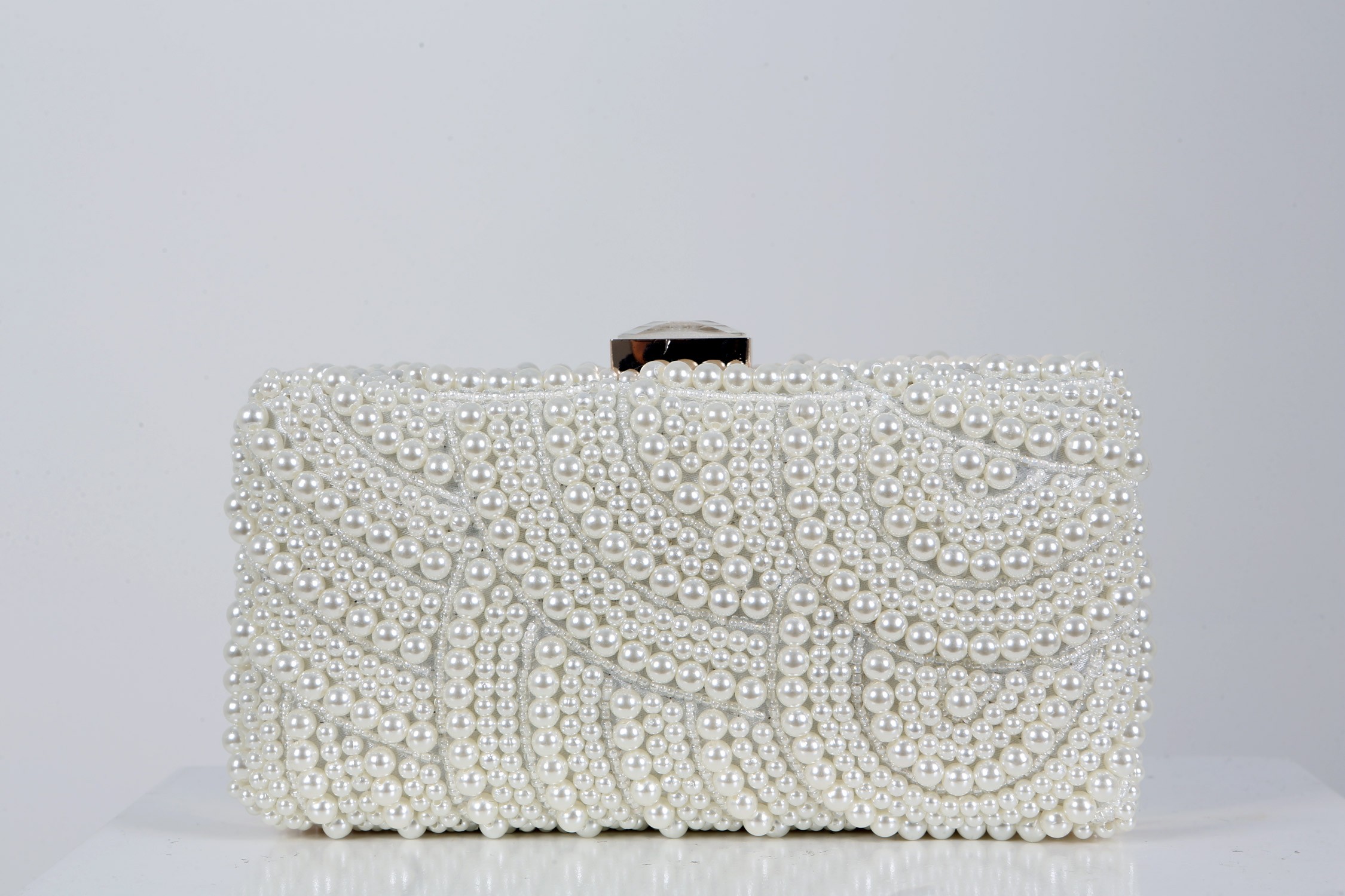 Clutch de Pérolas