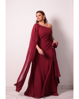Vestido Marsala Ombro Único Capa Plissado