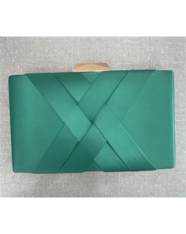 Clutch Verde Trançada na Frente