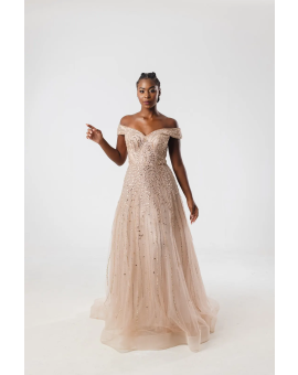 Vestido Rosa Claro Bordado