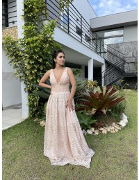 Vestido Renda Rosa com Bordado