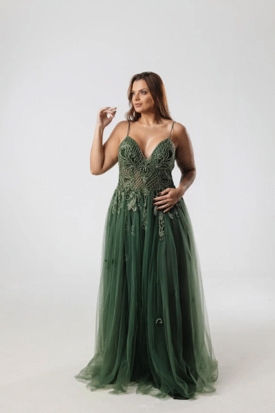 Vestido Tule Verde Oliva Alcinha Tronco Bordado