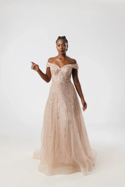 Vestido Rosa Claro Bordado