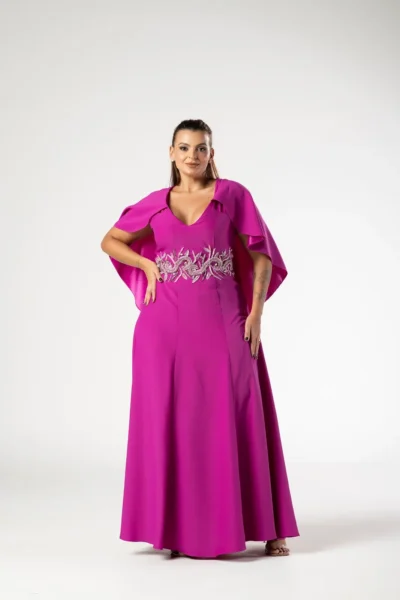Vestido Fúcsia Capa e Bordado na Cintura - Imagem 2