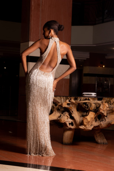 Vestido Prata Bordado com Franjas - Imagem 2