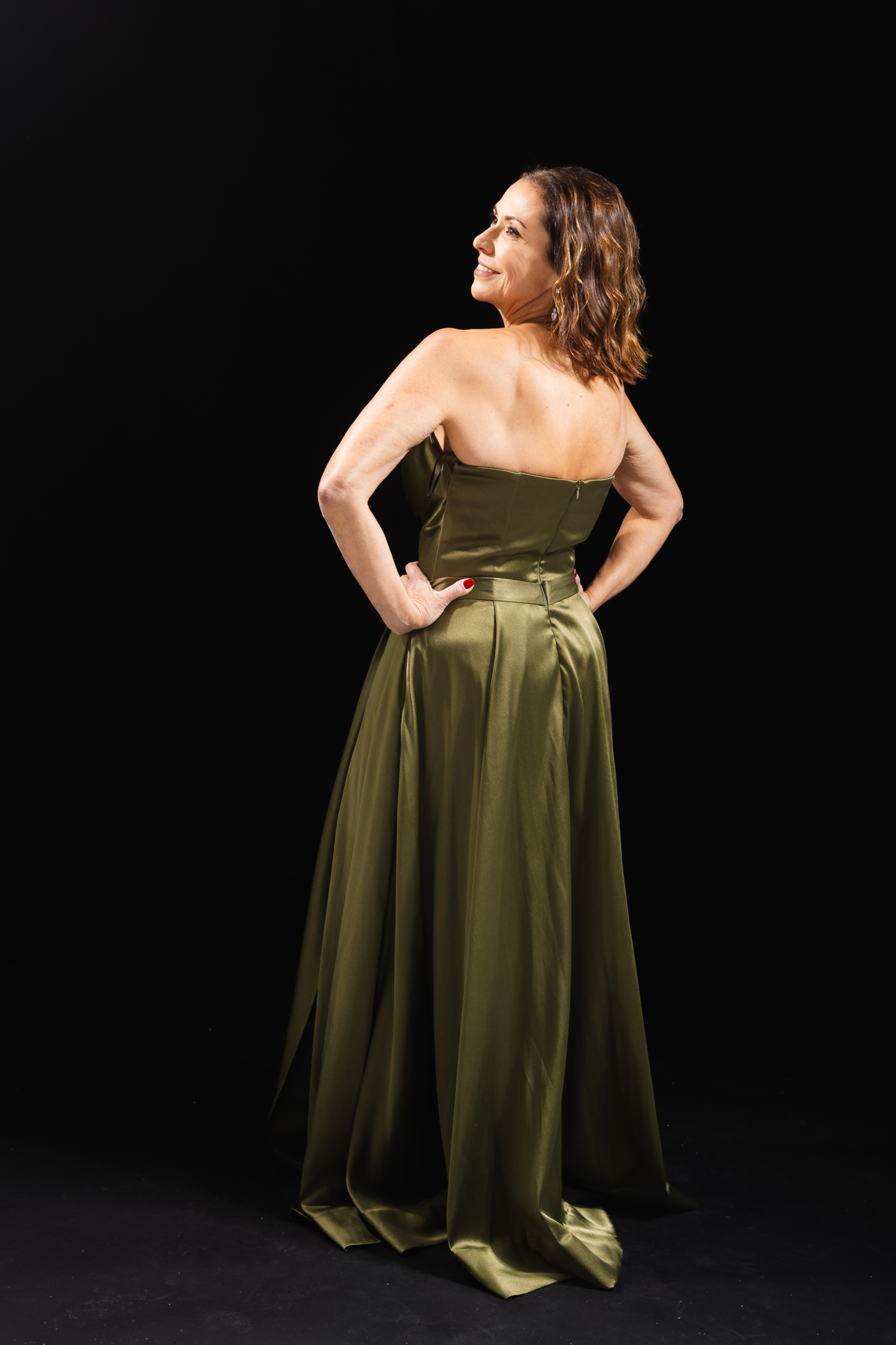 Longo Verde Oliva TQC Decote Transpassado Com Fenda - Imagem 2