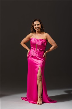 Longo Pink TQC Com Pregas E Tule Decote