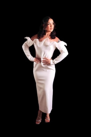 Branco Agilitá OAO Com Babados E Manga Longa